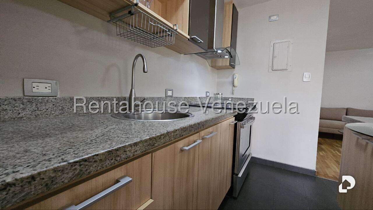 Apartamento en Campo Alegre, Caracas – 13