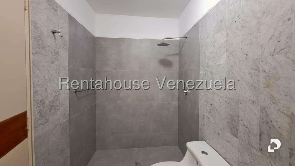Apartamento en Campo Alegre, Caracas – 25