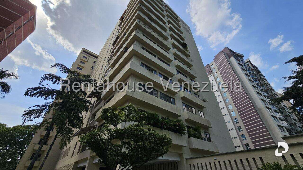 Apartamento en Campo Alegre, Caracas – 30