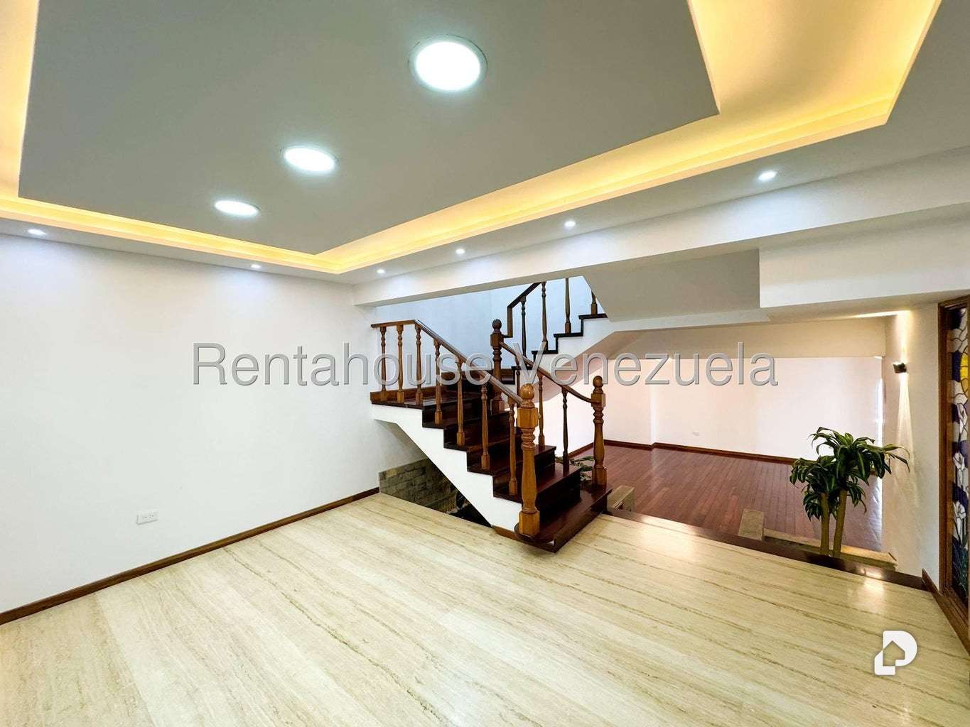Casa en Prados Del Este, Caracas – 24