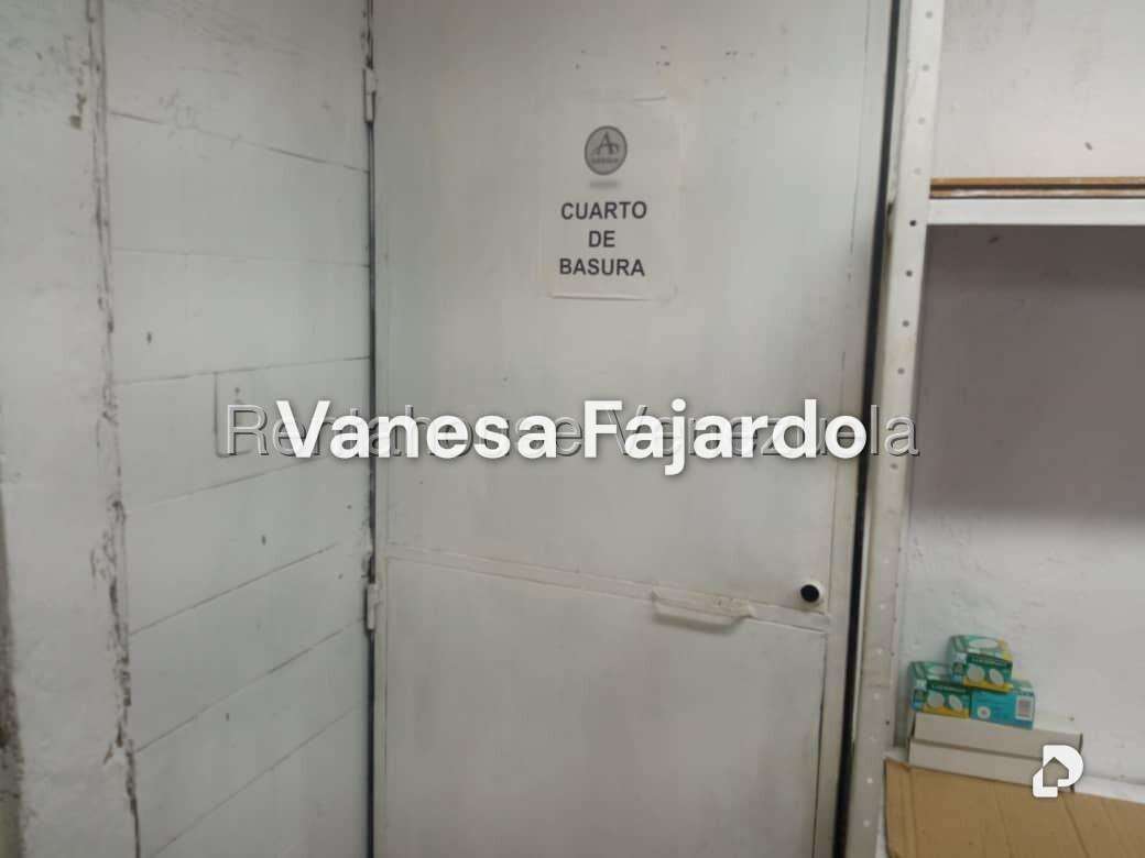 Local comercial en Parroquia Santa Rosalía, Caracas – 9