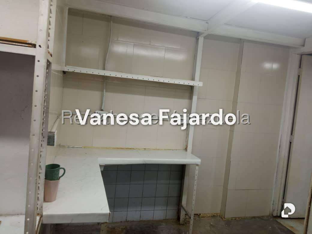 Local comercial en Parroquia Santa Rosalía, Caracas – 7