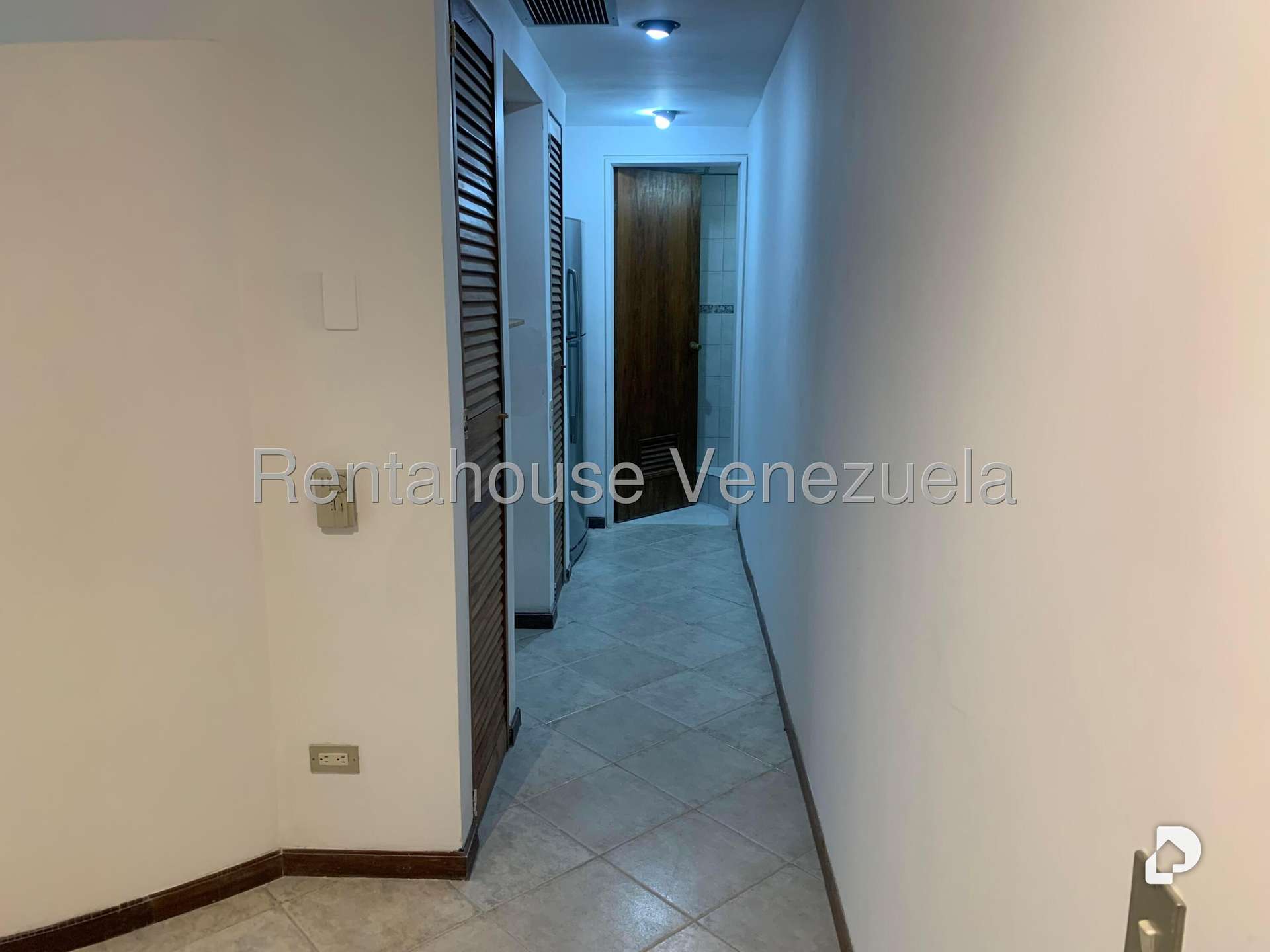 Apartamento en Sabana Grande, Caracas – 24