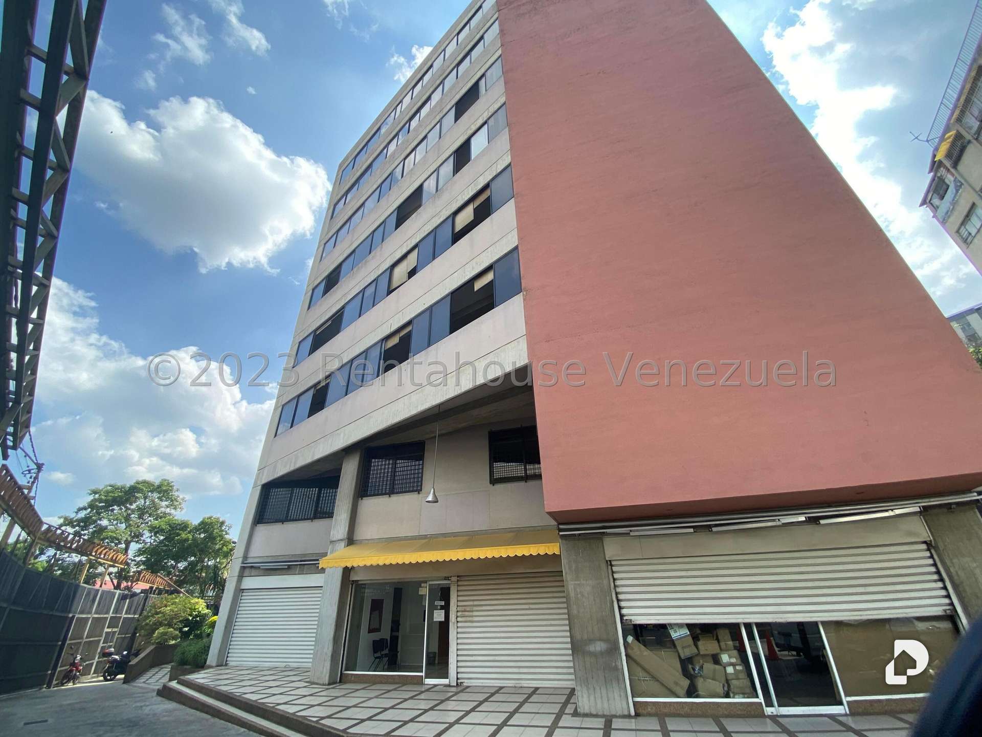 Building in Los Dos Caminos, Caracas – 5