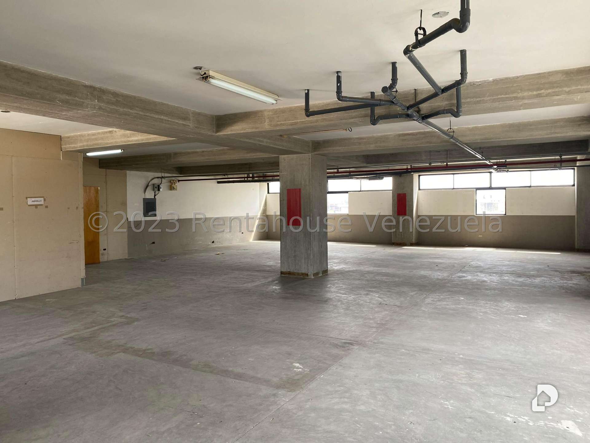 Building in Los Dos Caminos, Caracas – 15