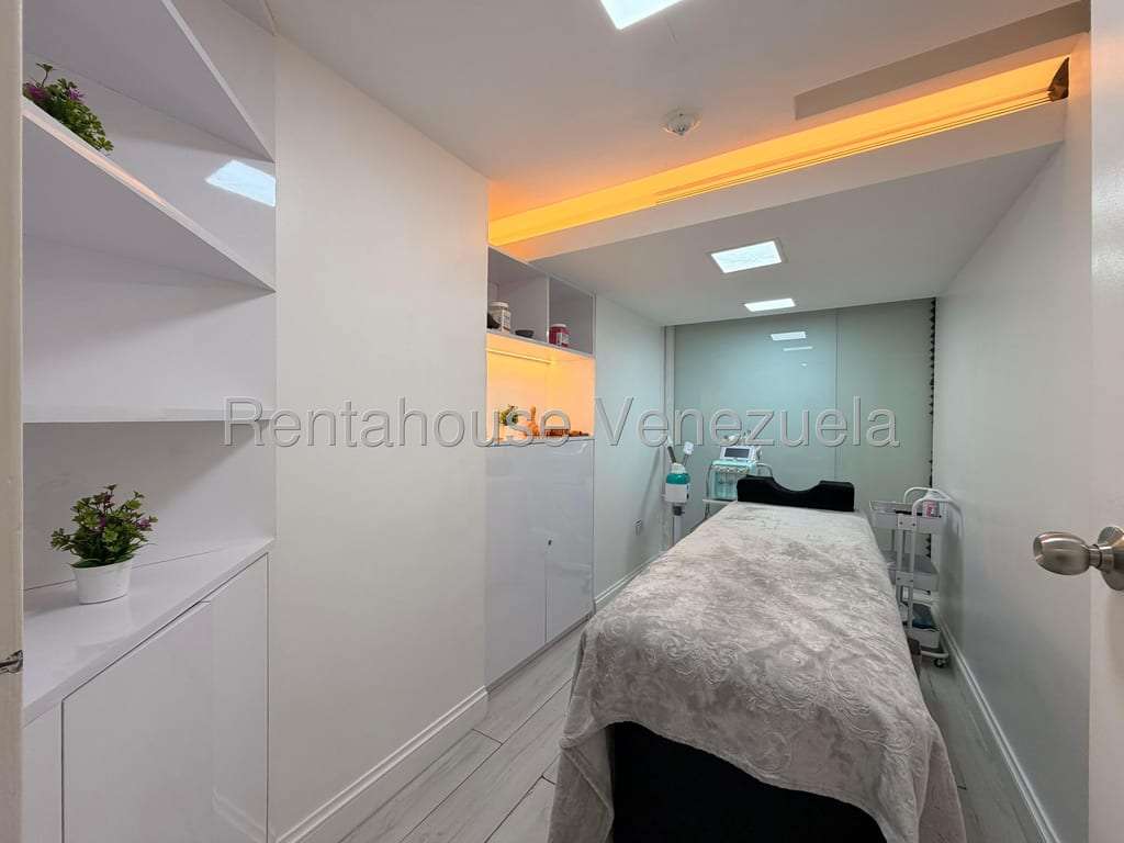 Local comercial en Las Mercedes, Caracas