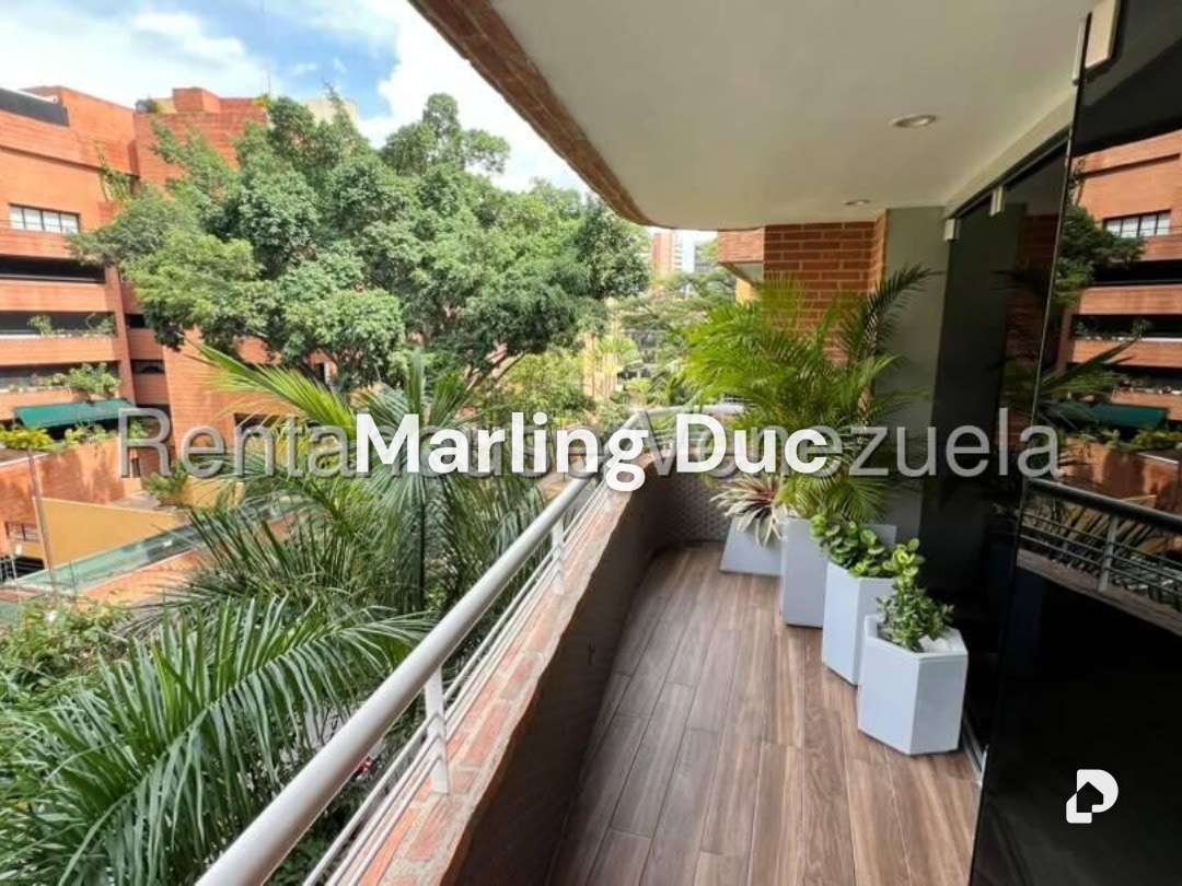 Apartamento en Campo Alegre, Caracas – 12