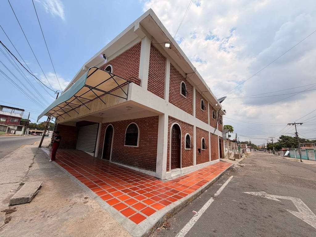 Local comercial en Los Haticos, Maracaibo - 1