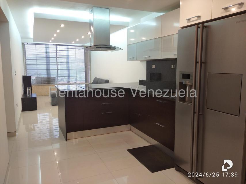 Apartamento en Colinas de La Tahona, Caracas – 3