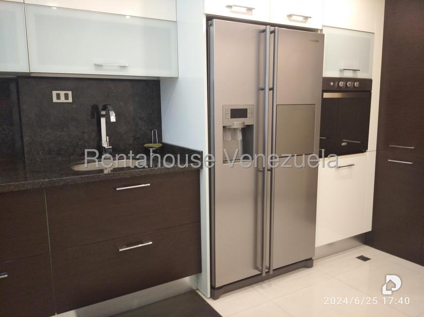 Apartamento en Colinas de La Tahona, Caracas – 2