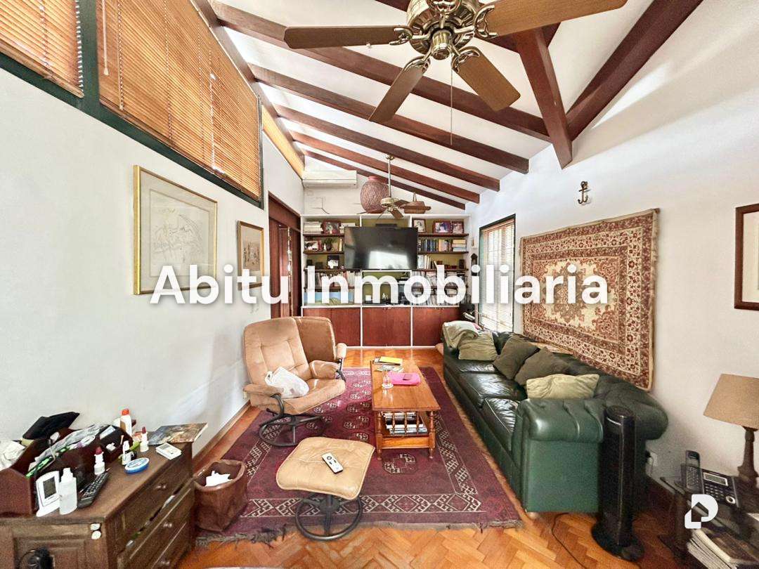 Casa en Los Palos Grandes, Caracas – 11
