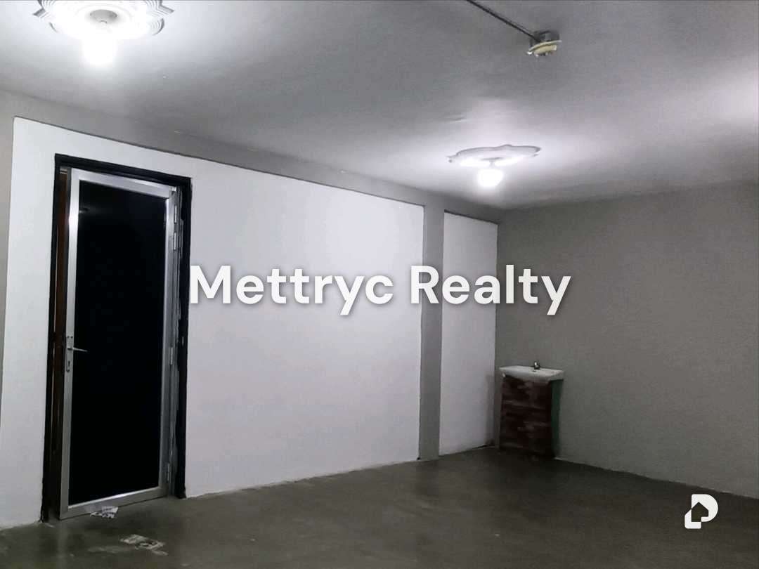 Local comercial en Catedral, Valencia – 3
