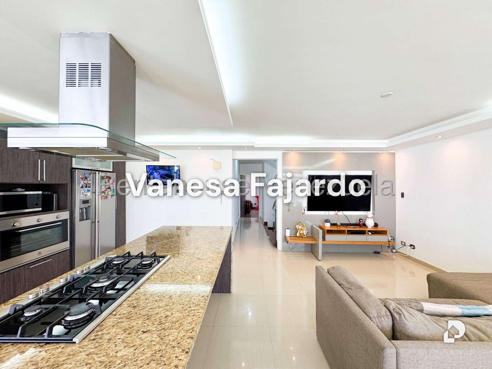 Casa en Prados del Este, Caracas – 14