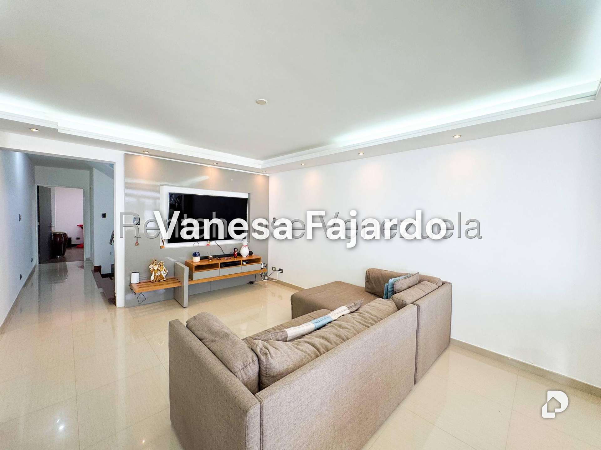 Casa en Prados del Este, Caracas – 15