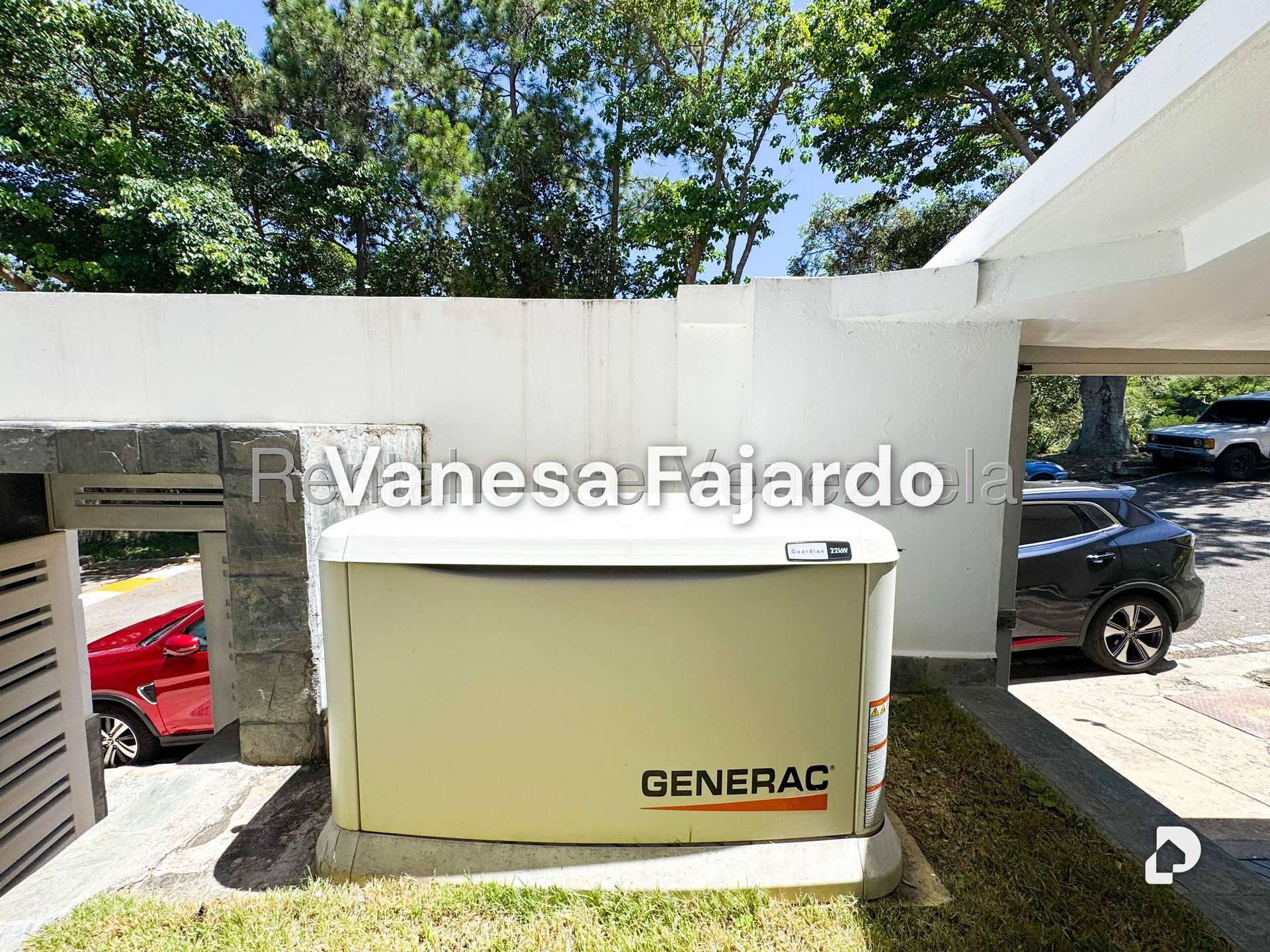 Casa en Prados del Este, Caracas – 28