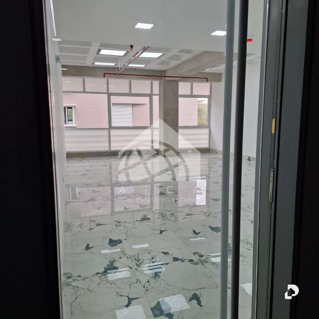 Oficina en La Lagunita, Caracas – 5