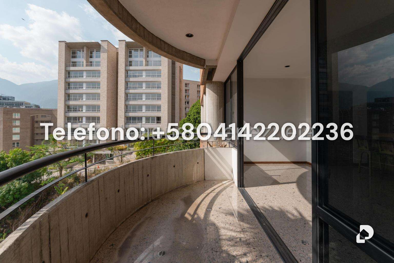 Apartamento en Lomas de Las Mercedes, Caracas – 3