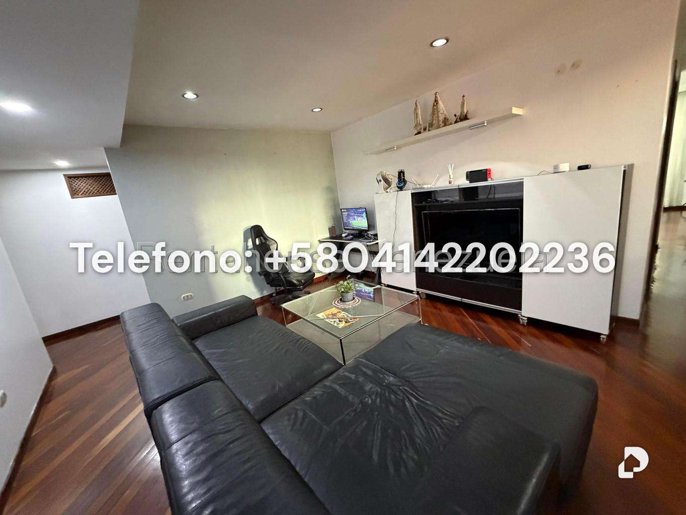 Apartamento en Lomas de Las Mercedes, Caracas – 37