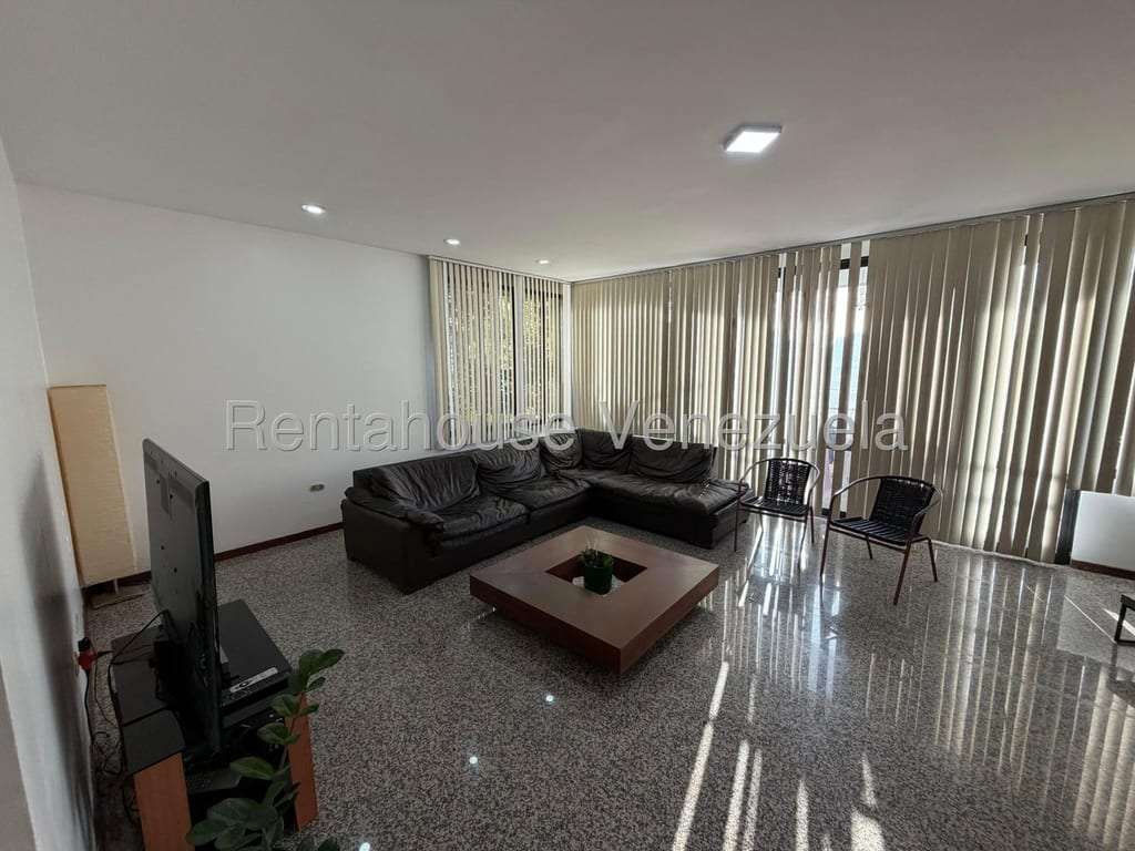 Apartamento en Lomas de Las Mercedes, Caracas