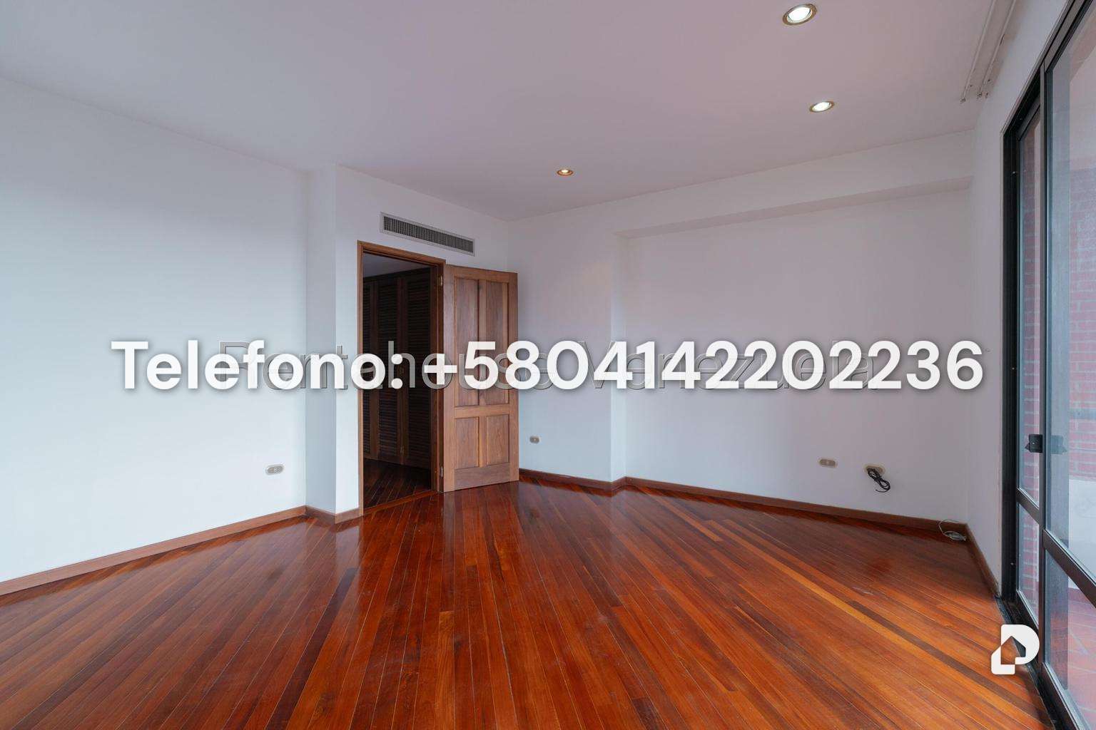 Apartamento en Lomas de Las Mercedes, Caracas – 29