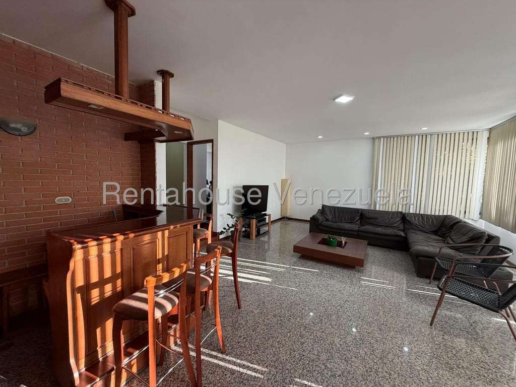 Apartamento en Lomas de Las Mercedes, Caracas