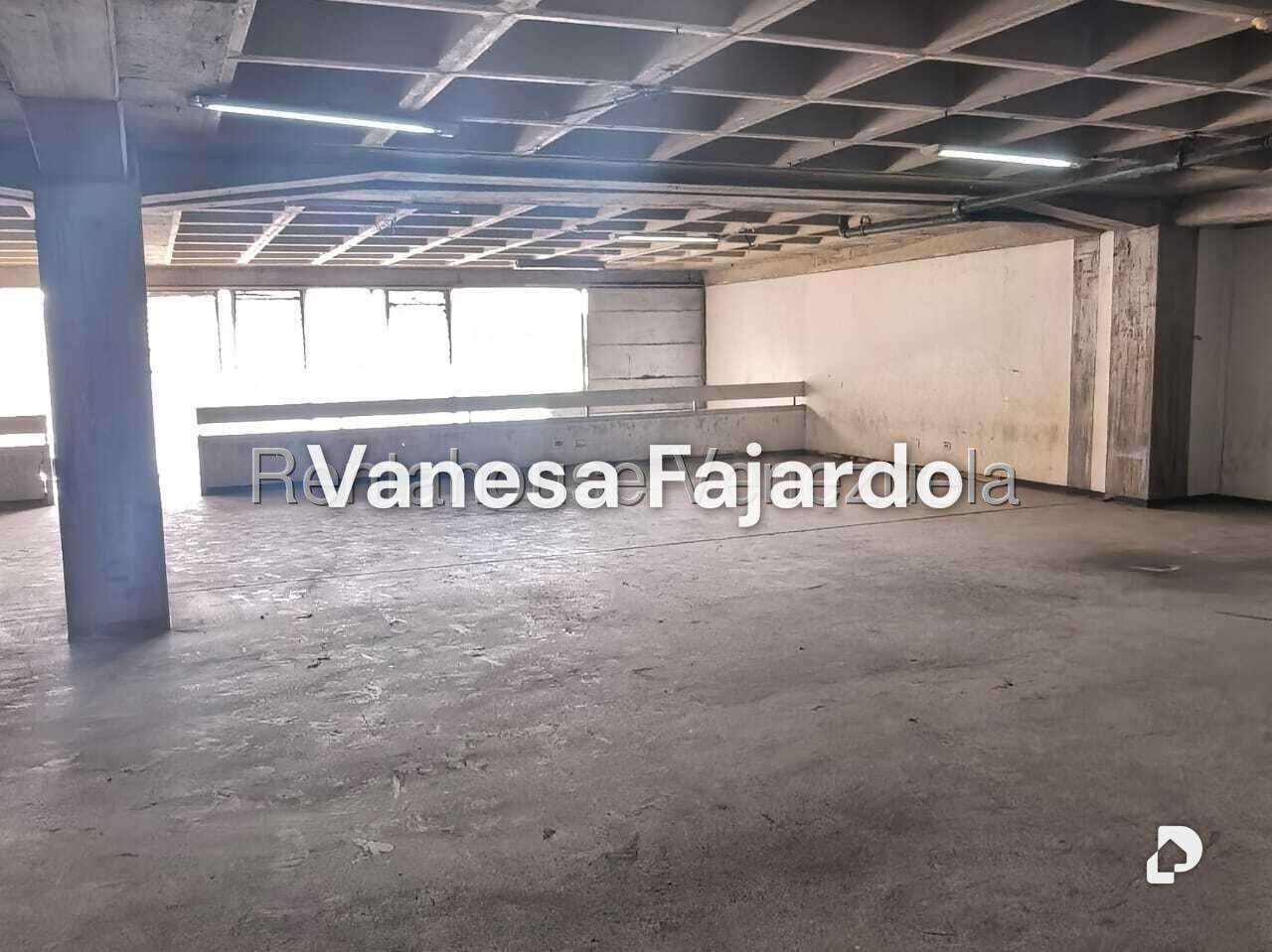 Local comercial en Catia, Caracas – 29