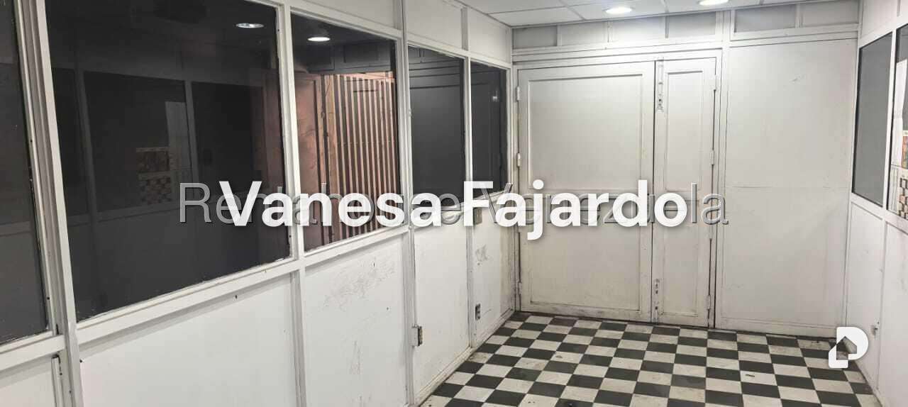 Local comercial en Catia, Caracas – 19