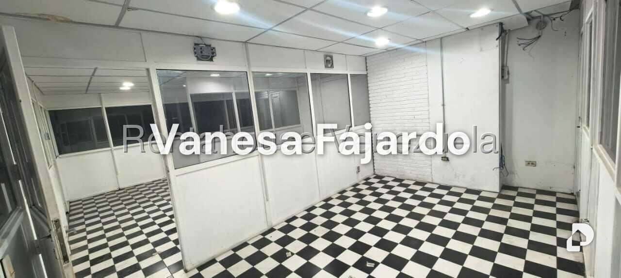 Local comercial en Catia, Caracas – 22