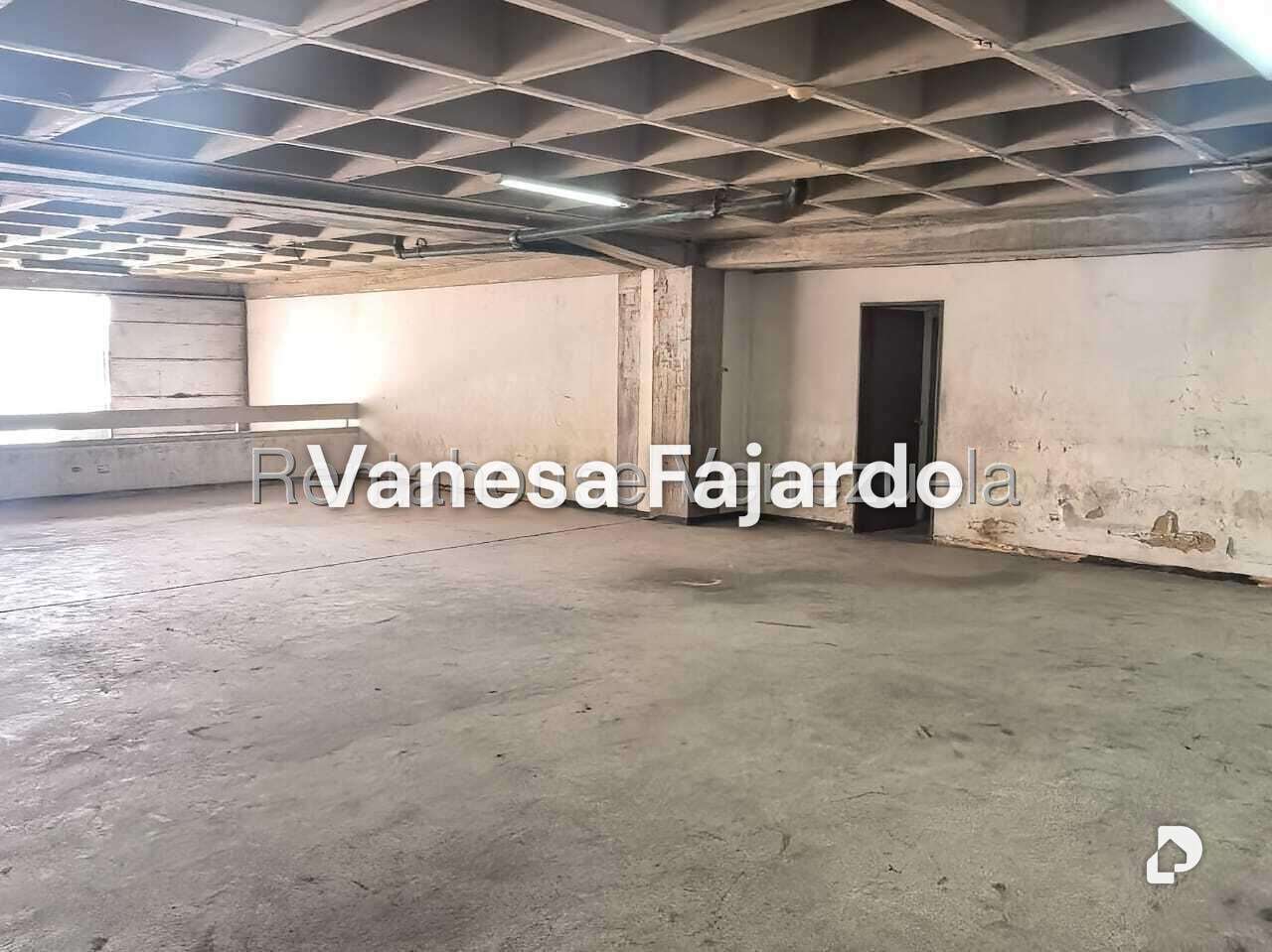 Local comercial en Catia, Caracas – 16
