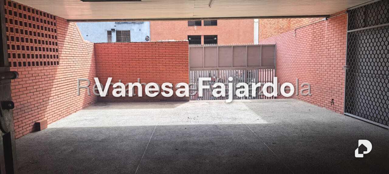 Local comercial en Catia, Caracas – 4