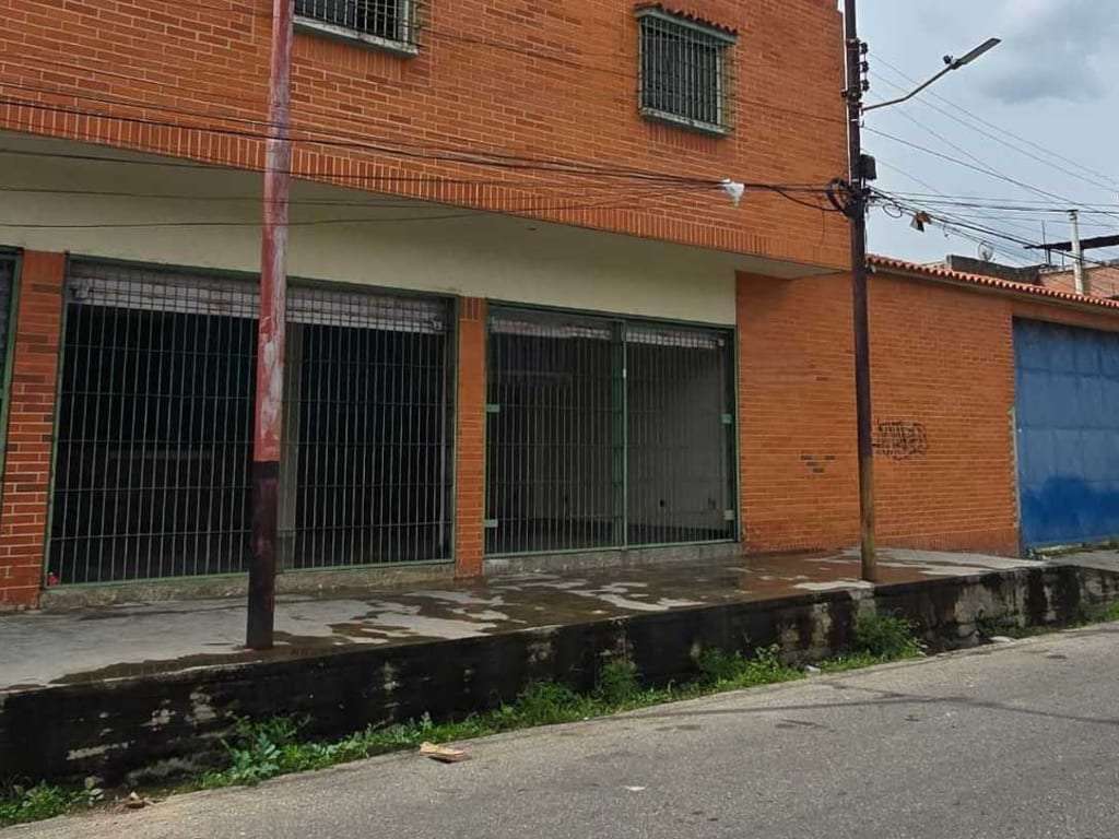 Local comercial en Naguanagua, Valencia - 1