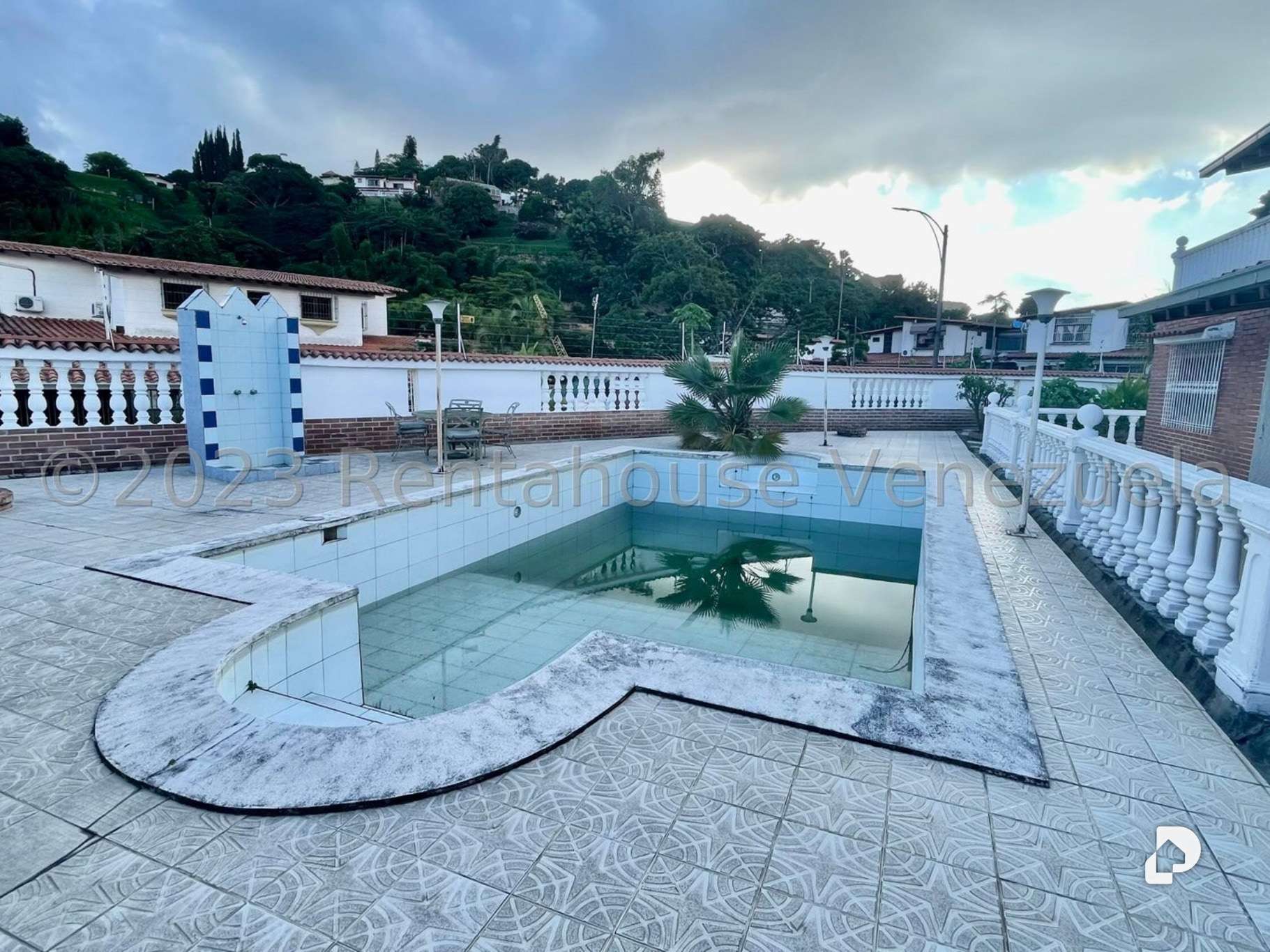 Casa en Santa Paula, Caracas – 12