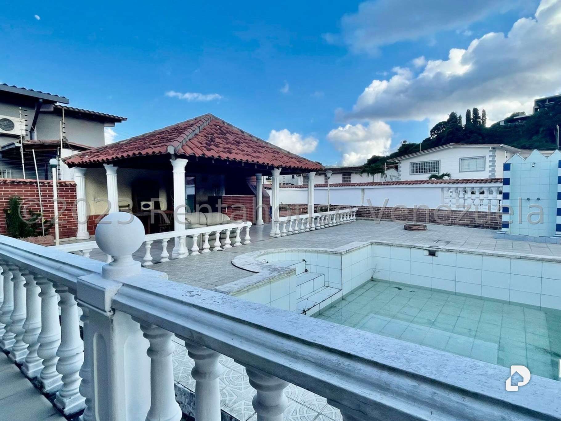Casa en Santa Paula, Caracas – 6