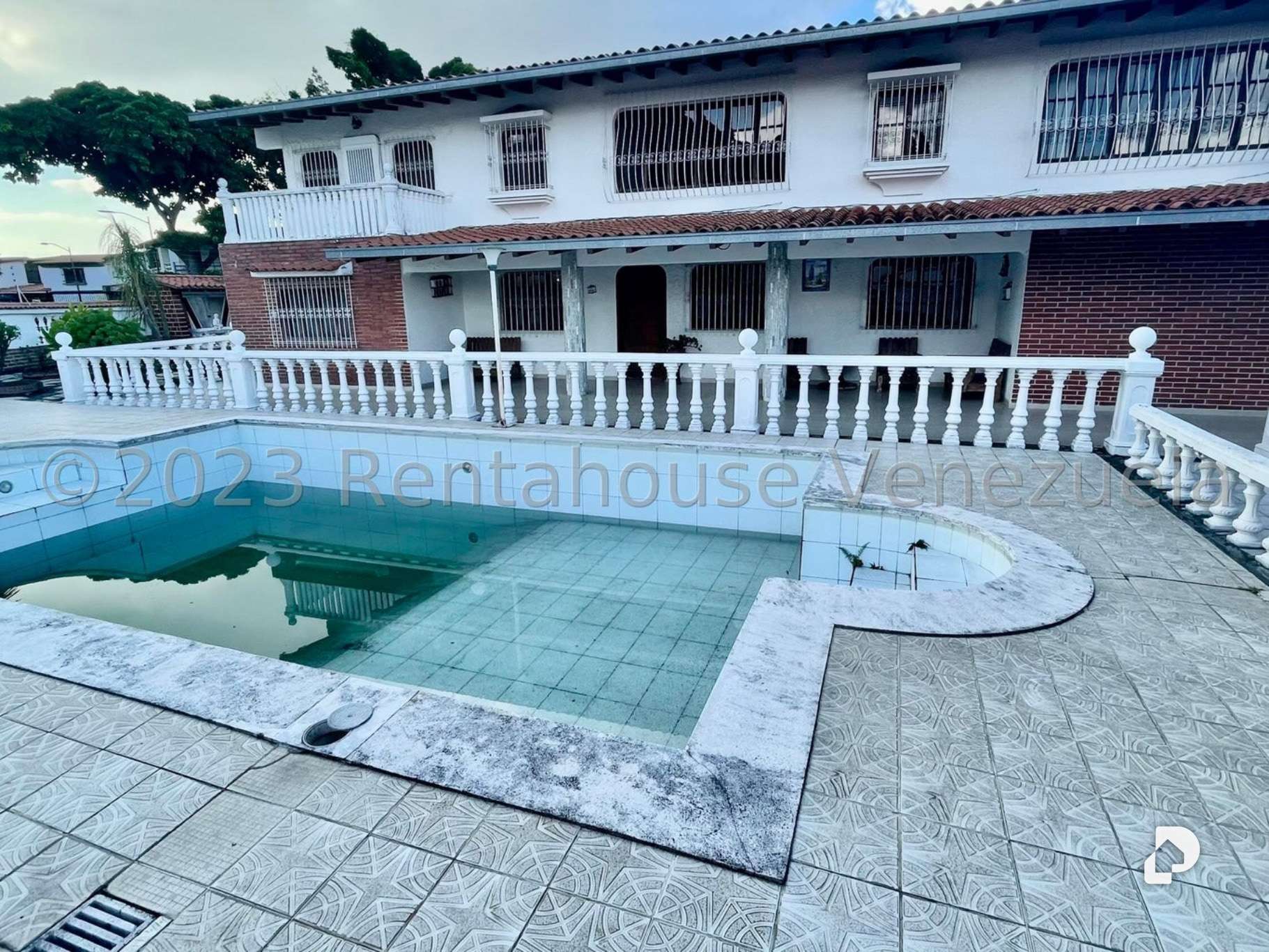 Casa en Santa Paula, Caracas – 13
