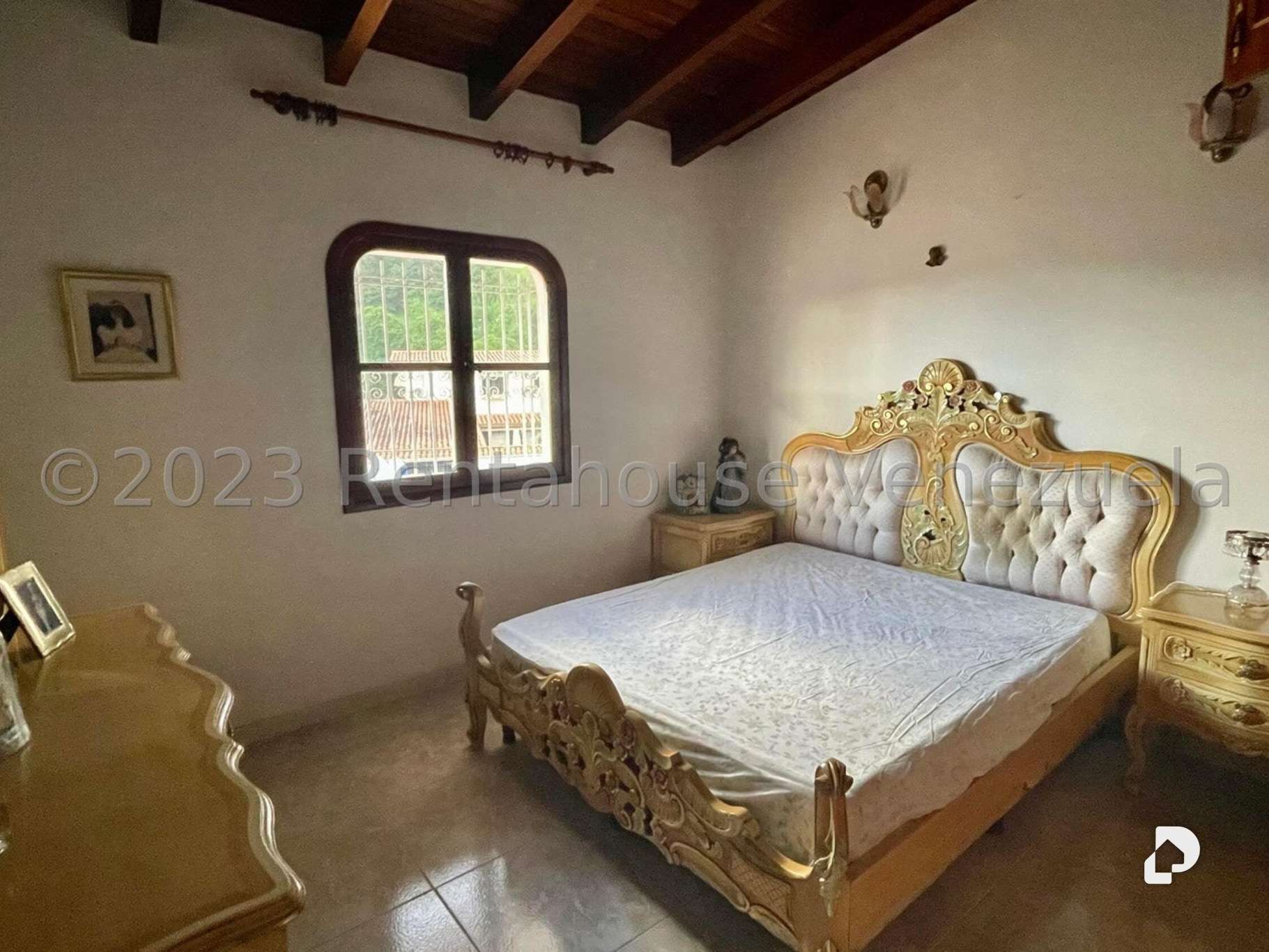 Casa en Santa Paula, Caracas – 33