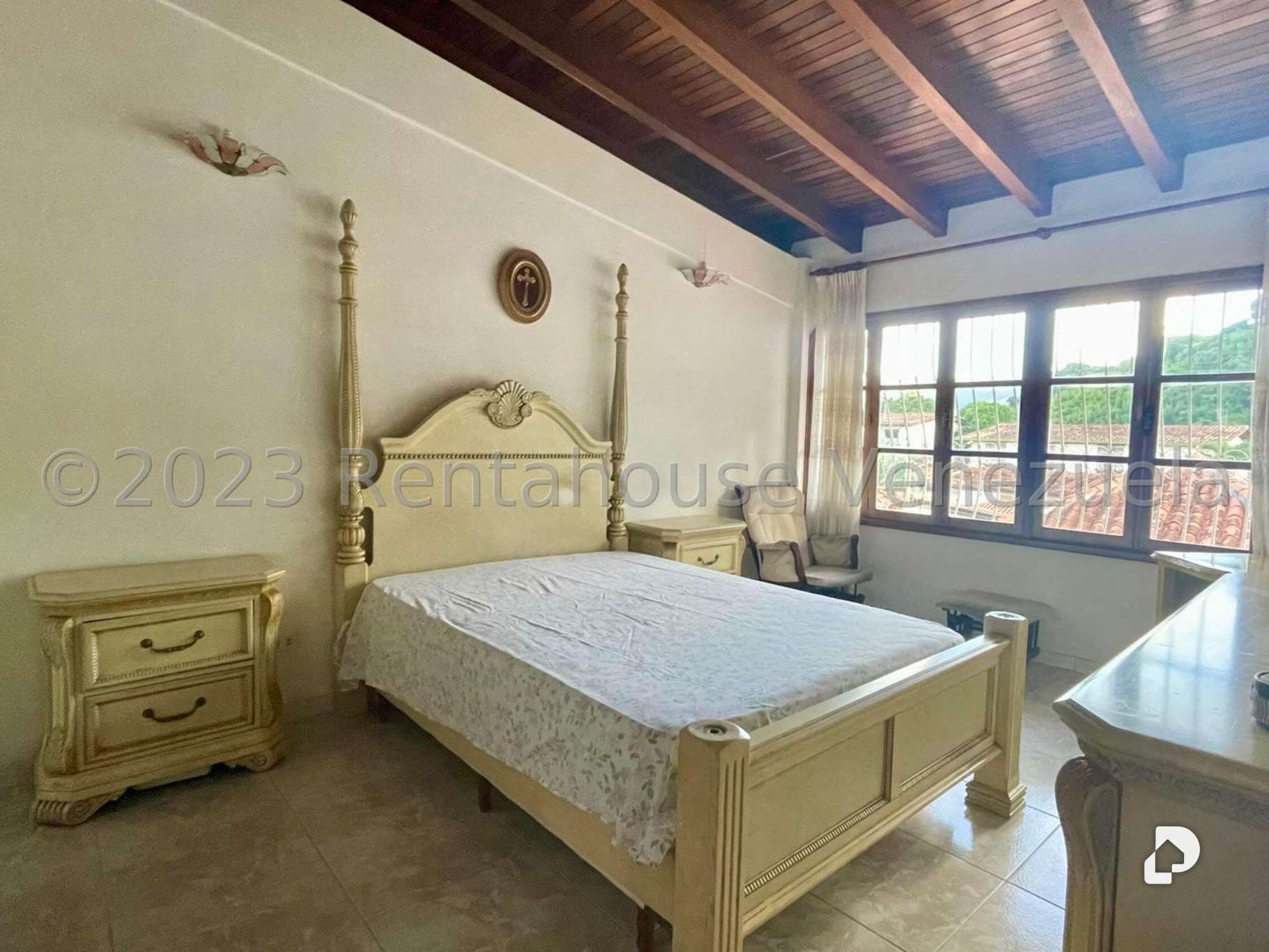 Casa en Santa Paula, Caracas – 35