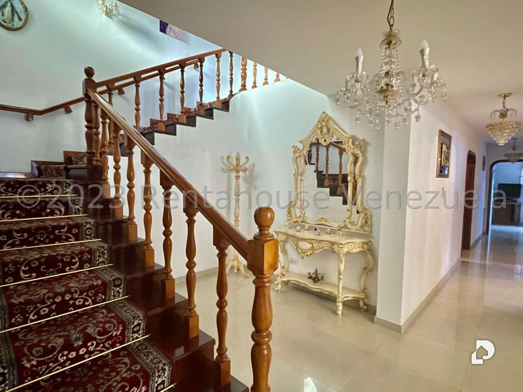 Casa en Santa Paula, Caracas – 23