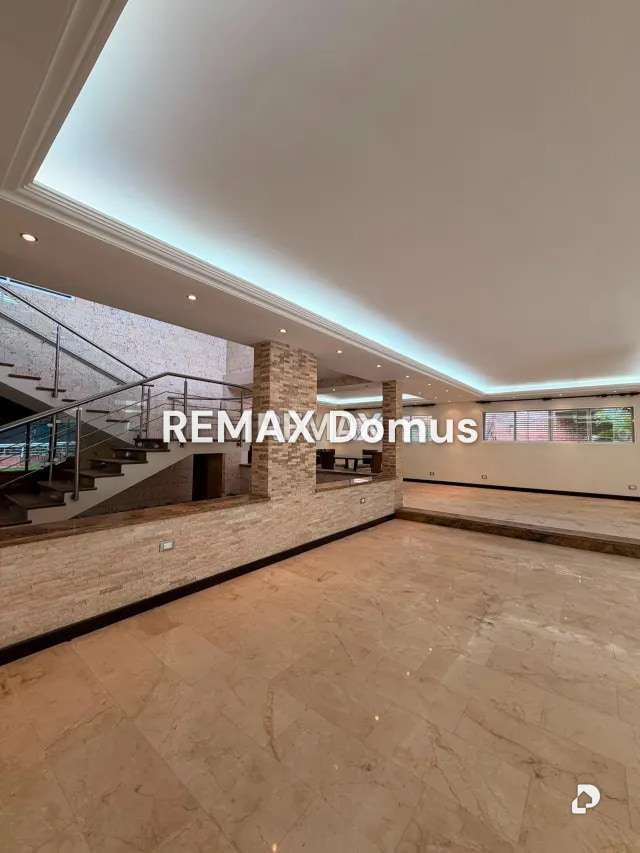Casa en Cumbres de Curumo, Caracas – 5