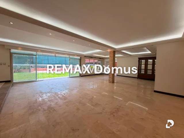 Casa en Cumbres de Curumo, Caracas – 7