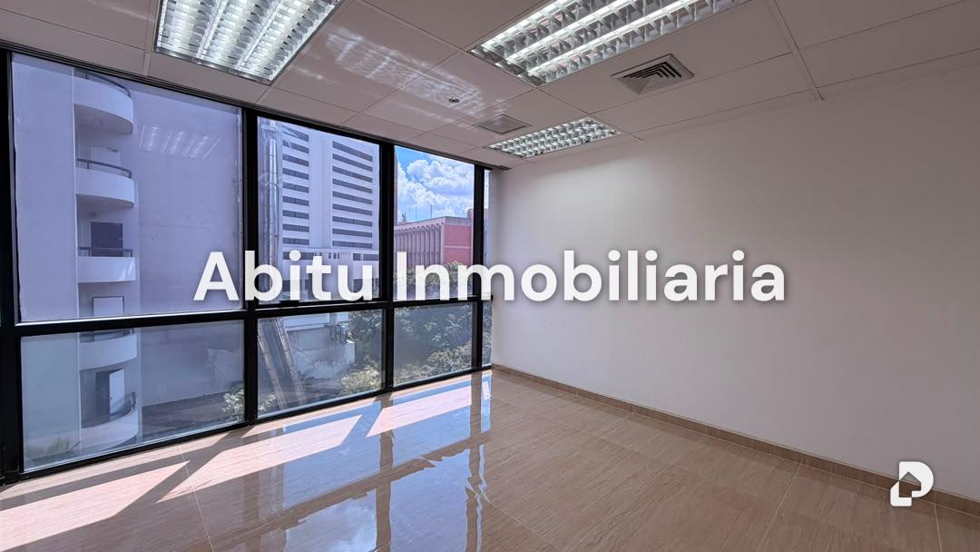 Oficina en Chuao, Caracas – 4