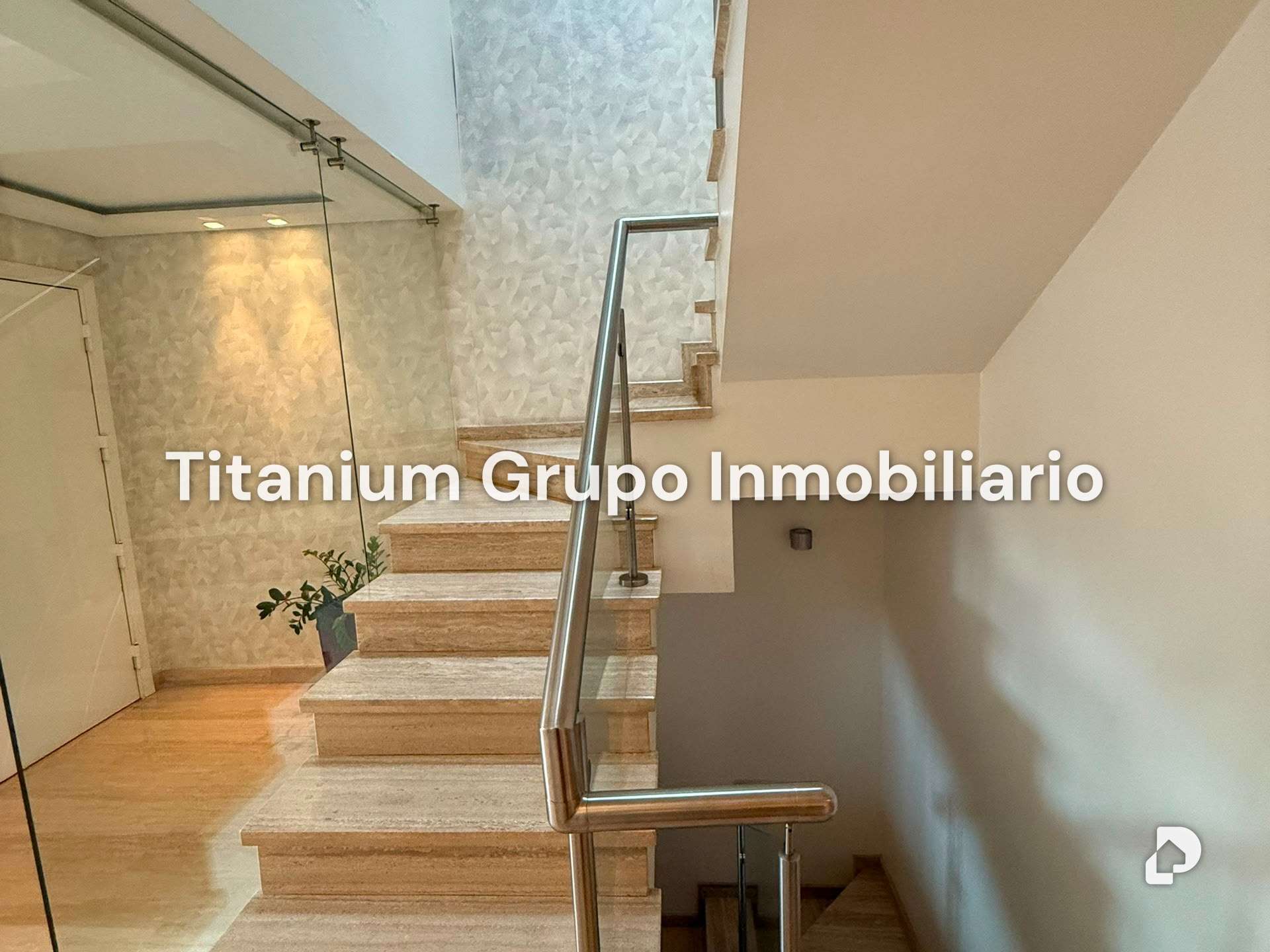 Townhouse en Altos de Guataparo, Valencia – 5