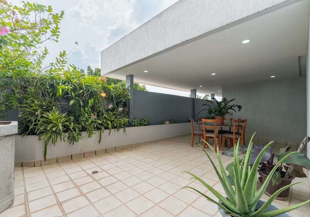 Apartamento en Country Club, Caracas