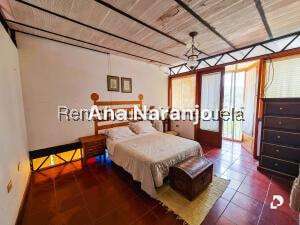 Casa en Prados del Este, Caracas – 30