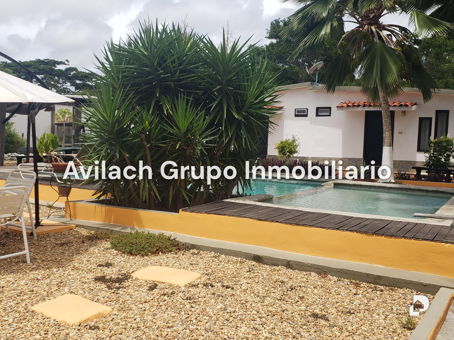 Edificio en Tucacas, Parque Nacional Morrocoy – 2