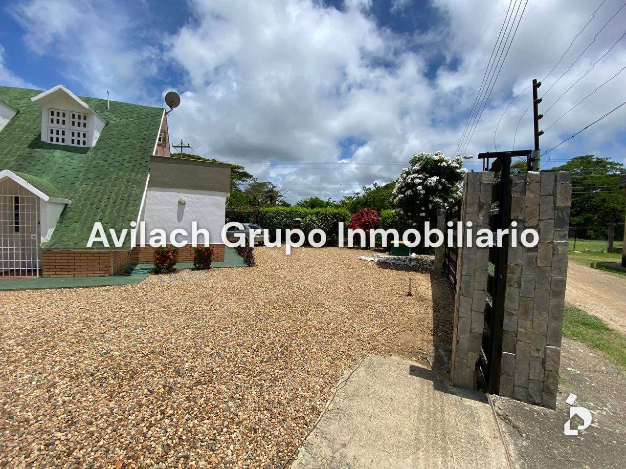 Edificio en Tucacas, Parque Nacional Morrocoy – 4