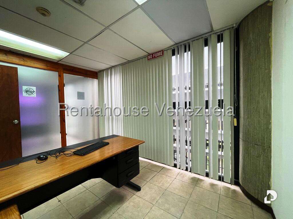 Local comercial en Los Samanes, Caracas – 7