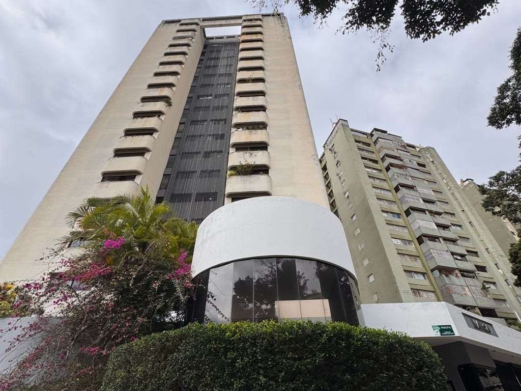 Apartamento en Alto Prado, Caracas - 1