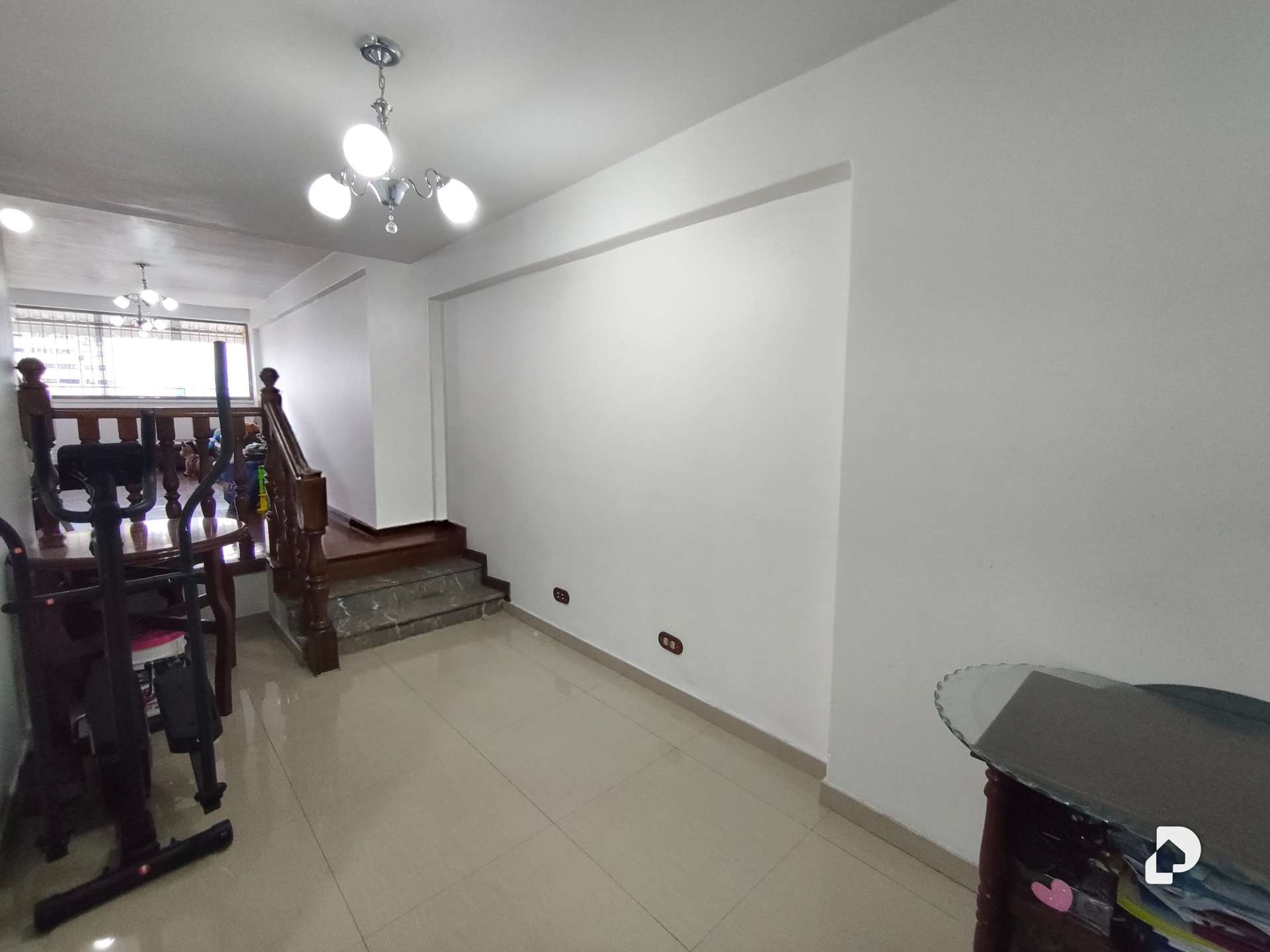 Apartamento en Barrio La Democracia, Maracay – 2