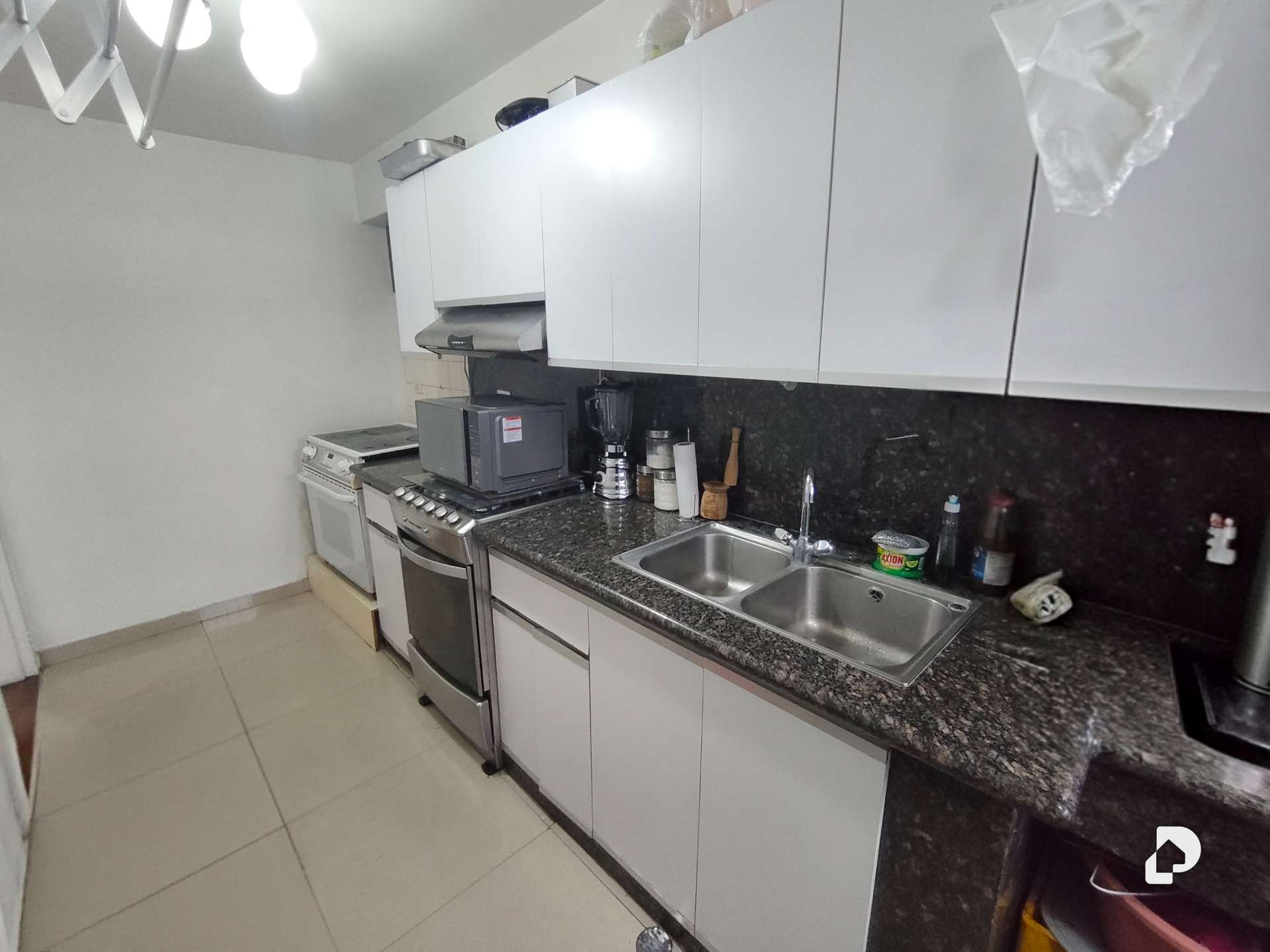 Apartamento en Barrio La Democracia, Maracay – 11