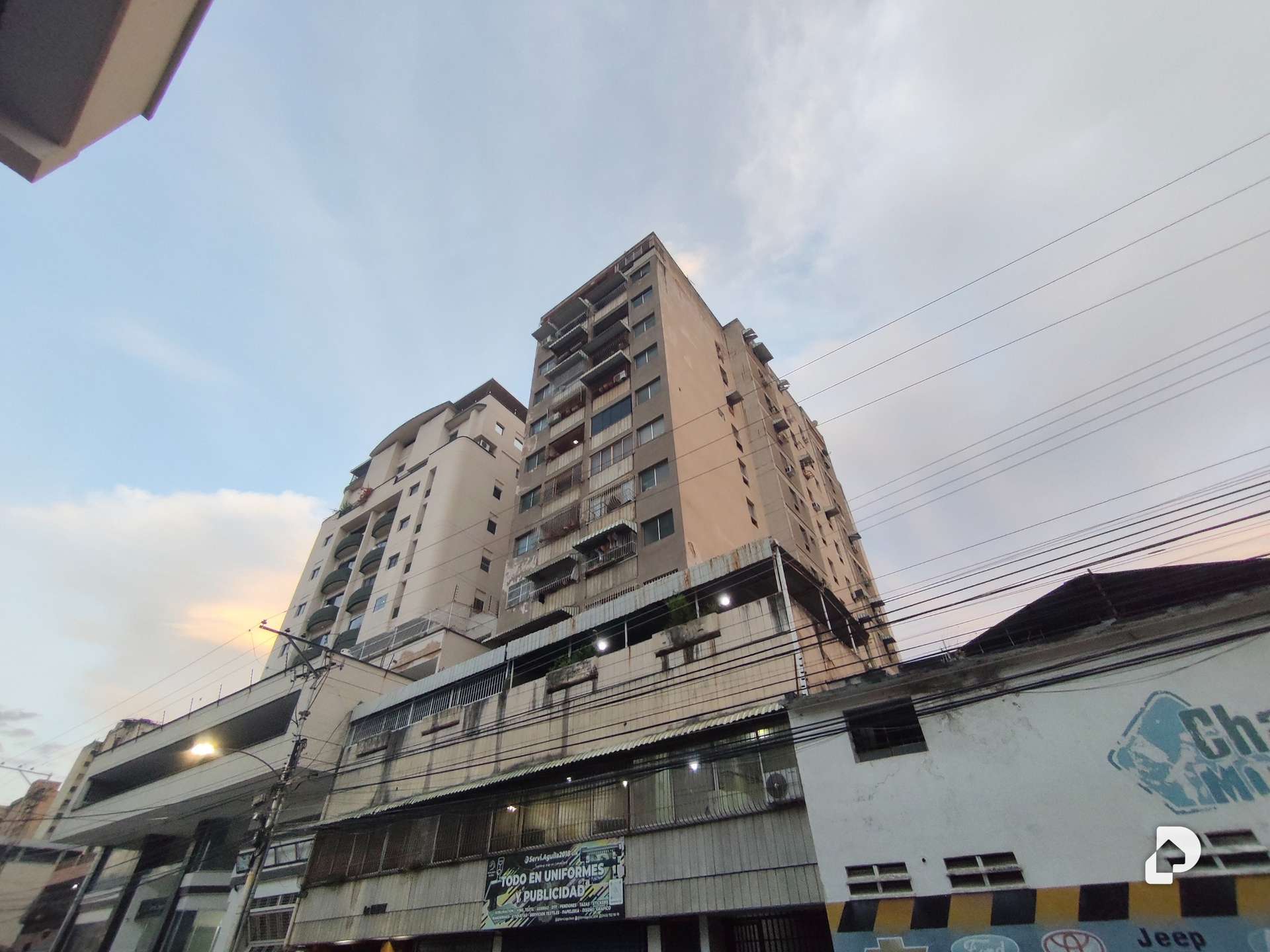 Apartamento en Barrio La Democracia, Maracay – 1